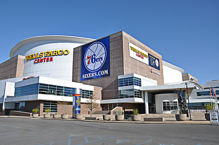 wells-fargo-center-bill-cannon